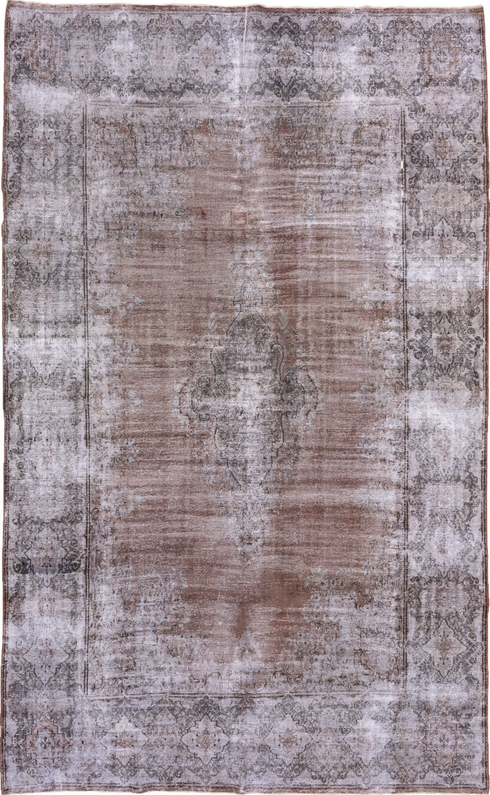 Vintage Distressed Area Rug (9' x 16')
